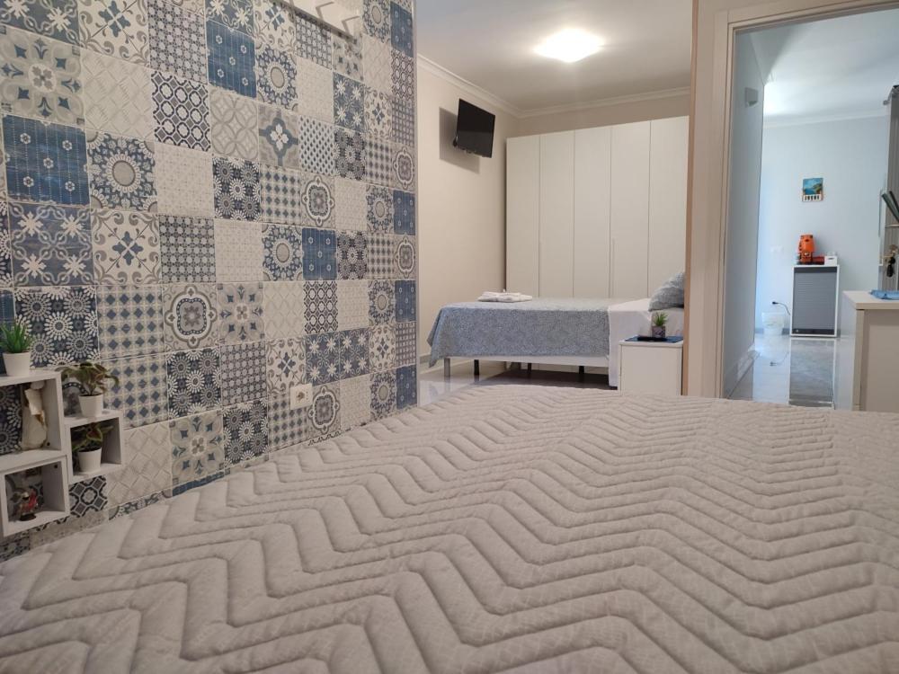 Midway House Italy Hotel Sant'Egidio del Monte Albino Buitenkant foto