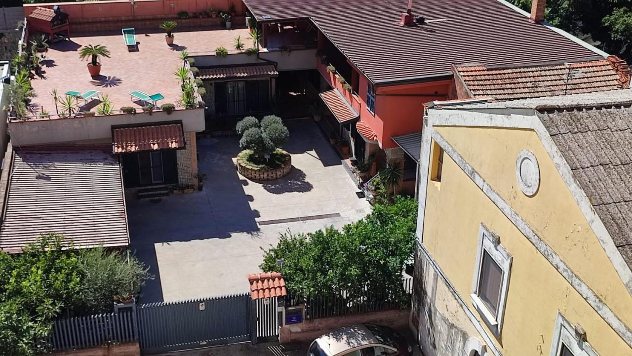 Midway House Italy Hotel Sant'Egidio del Monte Albino Buitenkant foto