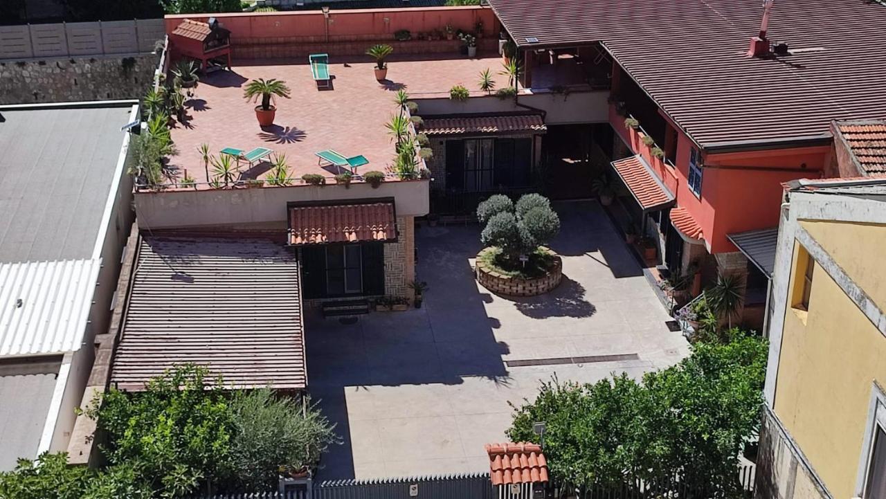 Midway House Italy Hotel Sant'Egidio del Monte Albino Buitenkant foto